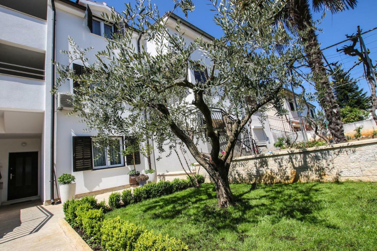 Apartmani Ljubica Poreč Buitenkant foto